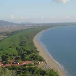 Agriturismo Piana Arborello مزرعة للإقامة