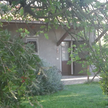 Agriturismo Piana Arborello * ماليانو إن توسكانا
